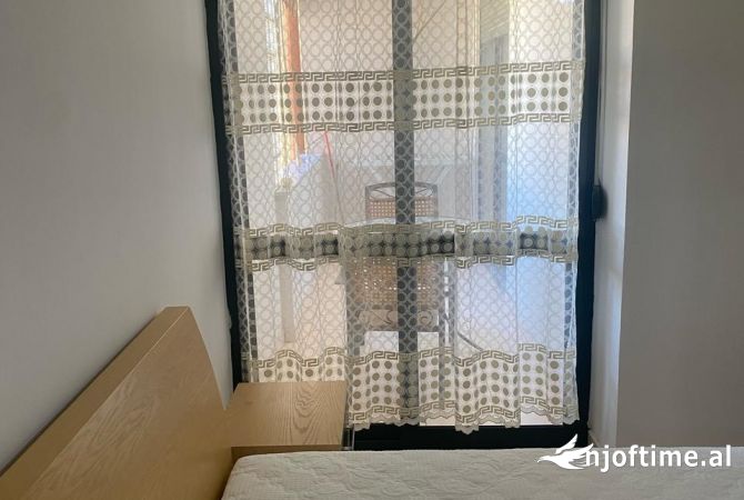 Shtepi me qera 1+1 ne Tirane - 550 Euro
