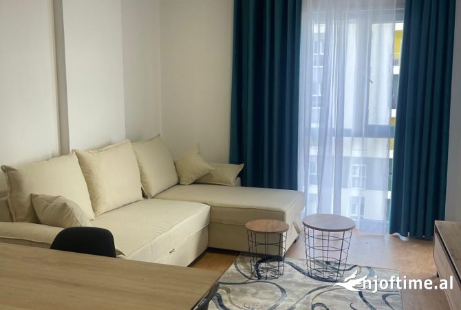 Shtepi me qera 2+1 ne Tirane - 450 Euro