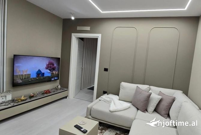 Shtepi me qera 1+1 ne Tirane - 600 Euro