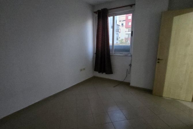Shtepi ne shitje 1+1 ne Tirane - 76,500 Euro