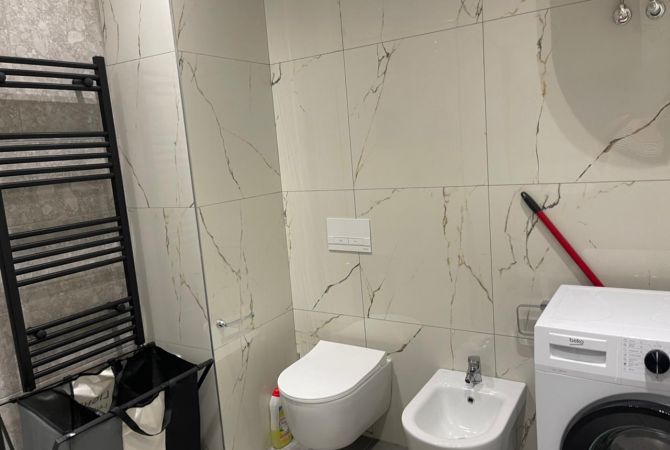 Shtepi me qera Apartament ne Tirane, 2+1, Mobilimi E mobiluar, Pagesa 750  Euro.