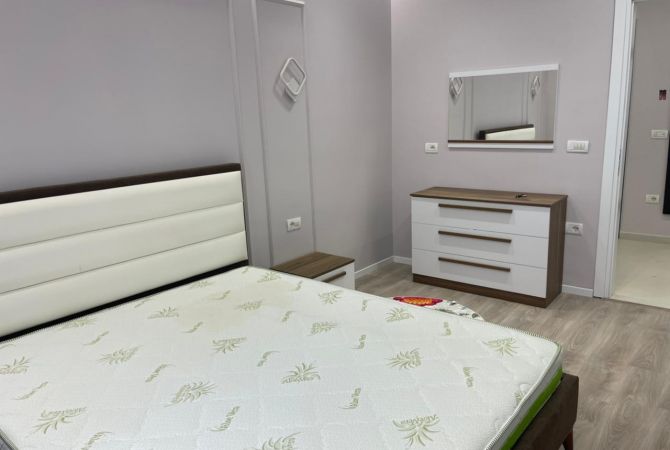 Shtepi me qera Apartament ne Tirane, 2+1, Mobilimi E mobiluar, Pagesa 750  Euro.