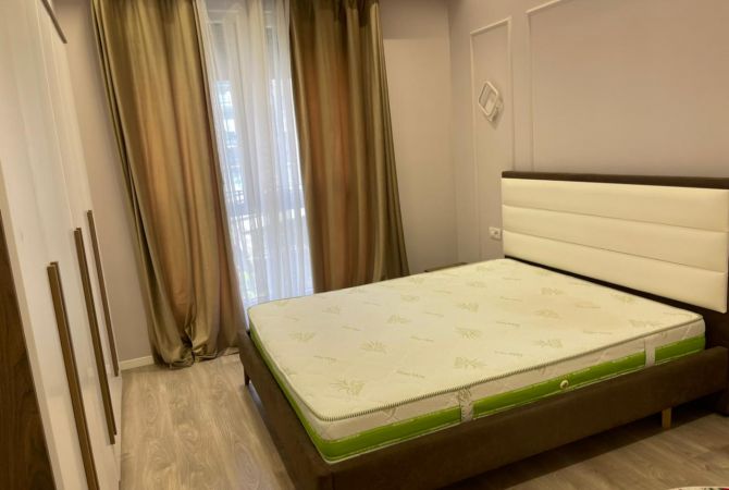 Shtepi me qera Apartament ne Tirane, 2+1, Mobilimi E mobiluar, Pagesa 750  Euro.