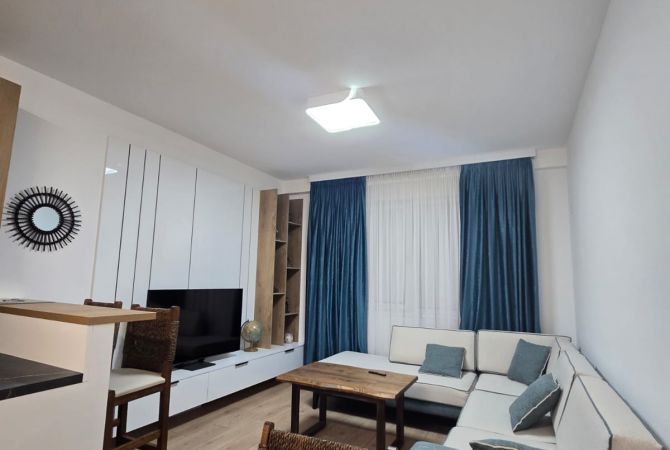 Shtepi me qera 2+1 ne Tirane - 700 Euro