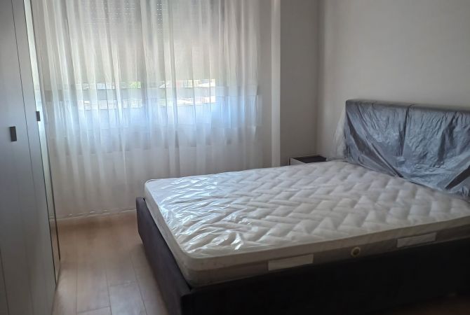 Shtepi me qera 2+1 ne Tirane - 550 Euro