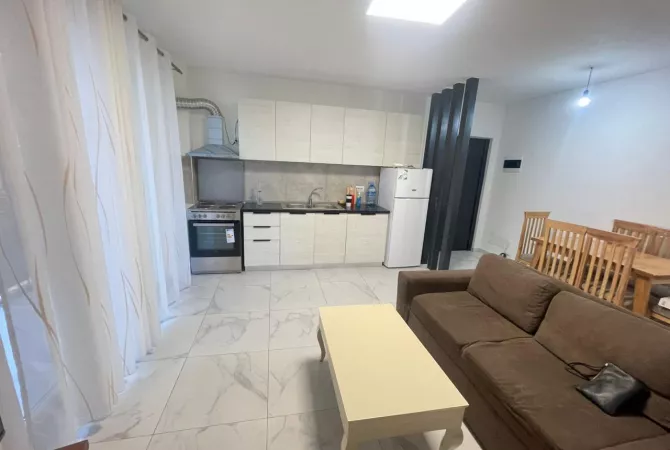 Shtepi ne shitje 2+1 ne Tirane - 142,000 Euro