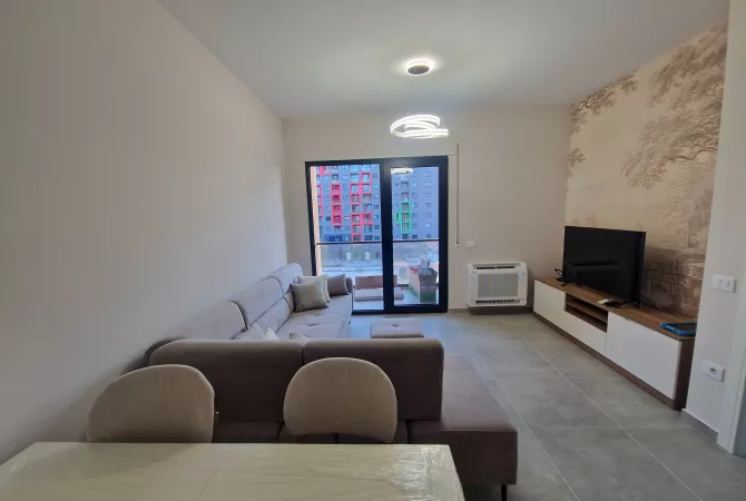 Shtepi me qera 2+1 ne Tirane - 700 Euro