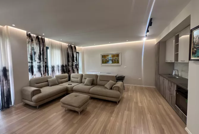 Shtepi me qera 1+1 ne Tirane - 750 Euro