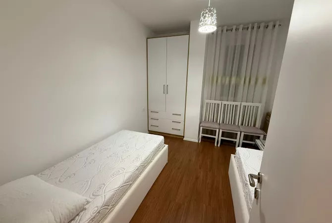 Shtepi me qera 2+1 ne Tirane - 800 Euro