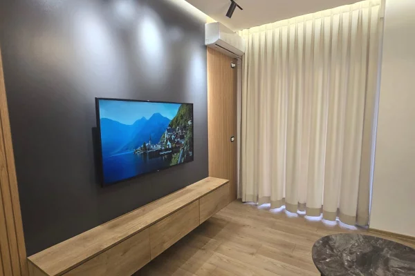 Shtepi me qera 2+1 ne Tirane - 50,000 Leke