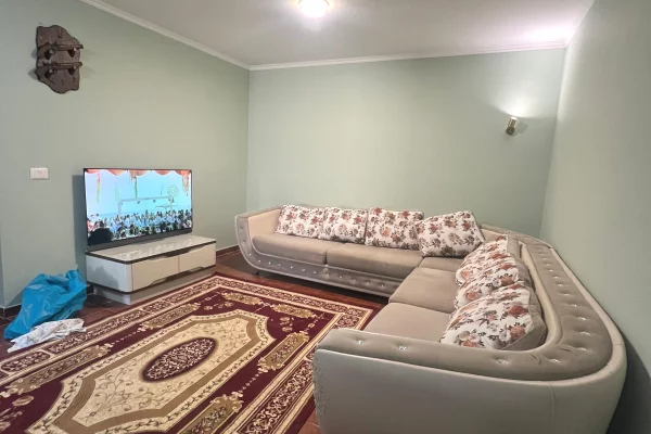 Shtepi me qera 1+1 ne Tirane - 450 Euro