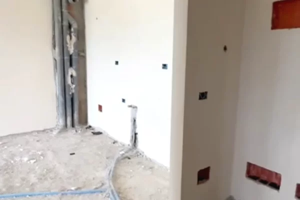 Apartment for sale in Tirana 1+1, Emty