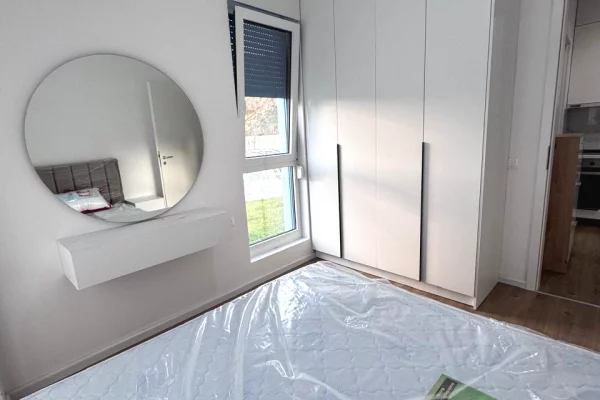 Shtepi me qera Apartament ne Tirane, 1+1, Mobilimi E mobiluar, Pagesa 38,000  Leke.