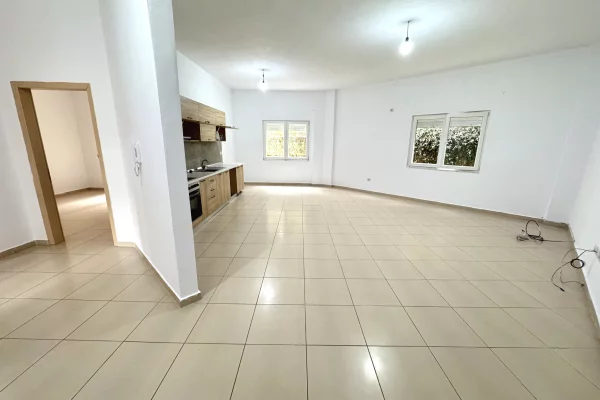 Shtepi me qera Apartament ne Tirane, 2+1, Mobilimi E mobiluar, Pagesa 450  Euro.