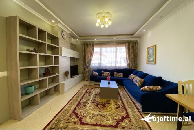 Shtepi me qera 1+1 ne Tirane - 450 Euro