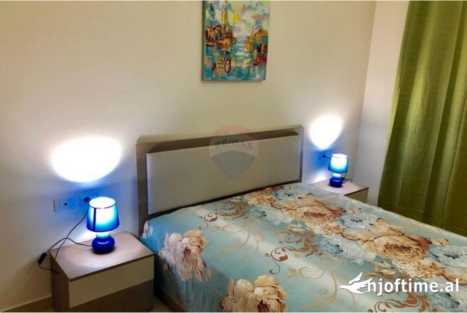 Shtepi me qera Apartament ne Tirane, 2+1, Mobilimi E mobiluar, Pagesa 450  Euro.