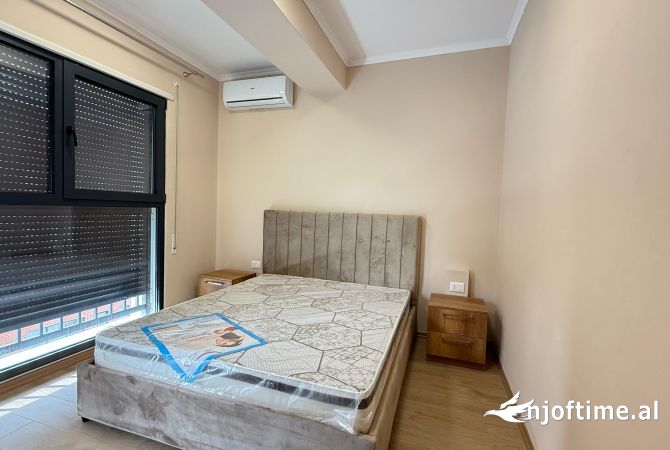 Shtepi me qera 1+1 ne Tirane - 50,000 Leke