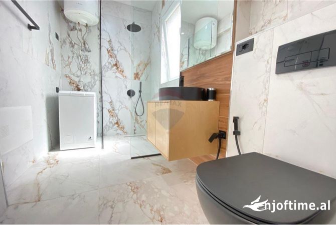 Shtepi me qera Apartament ne Tirane, Garsoniere, Mobilimi E mobiluar, Pagesa 600  Euro.