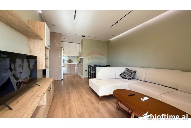 Shtepi me qera 1+1 ne Tirane - 450 Euro