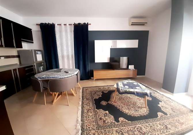 Shtepi me qera 1+1 ne Tirane - 650 Euro