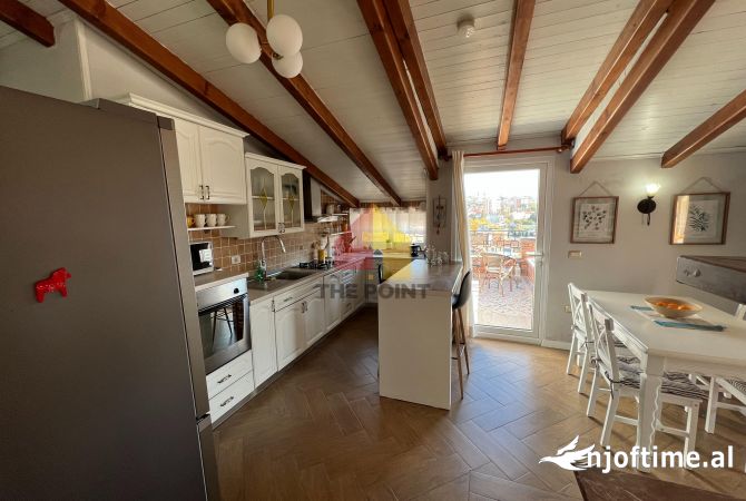 Casa in affitto 3+1 a Tirana - 1,800 Euro