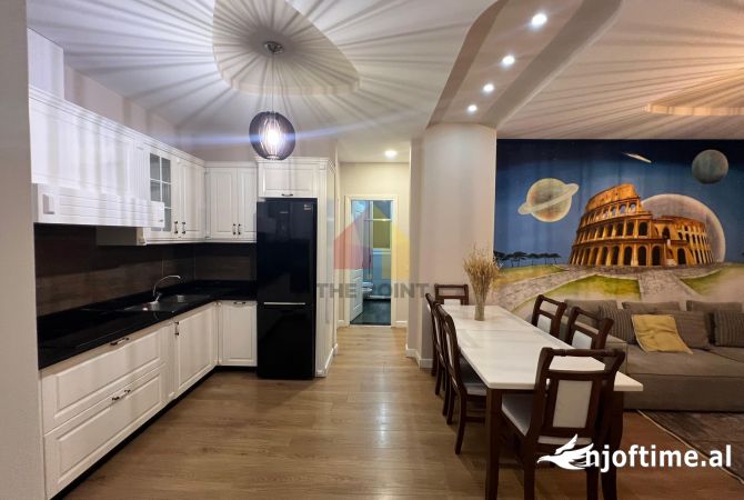 Shtepi me qera 2+1 ne Tirane - 800 Euro