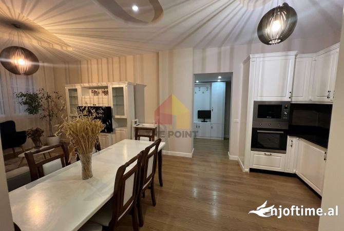 Shtepi me qera 2+1 ne Tirane - 800 Euro