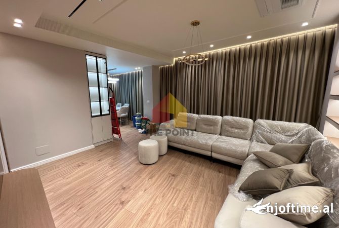 Shtepi me qera 2+1 ne Tirane - 2,400 Euro