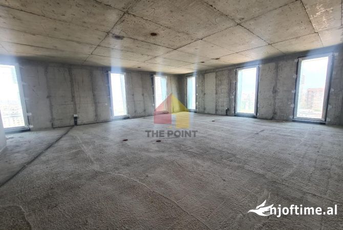 Ambient biznesi me qera 3+1 ne Tirane - 10,000 Euro