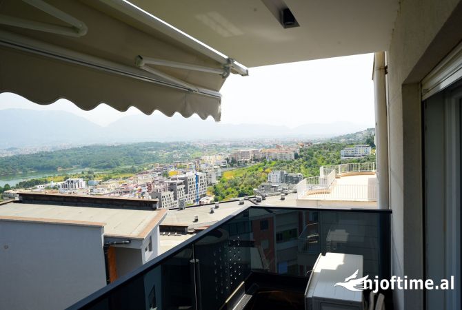 Shtepi ne shitje Apartament ne Tirane, 2+1, Mobilimi E mobiluar, Pagesa 275,000  Euro.