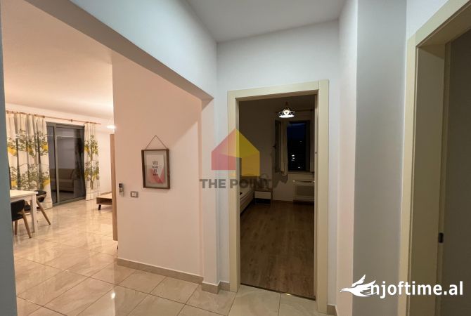 Shtepi me qera 2+1 ne Tirane - 1,300 Euro