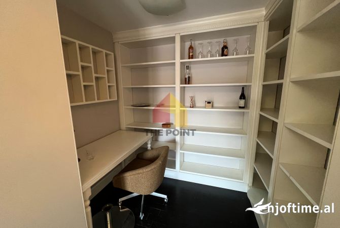 Shtepi me qera 2+1 ne Tirane - 1,500 Euro