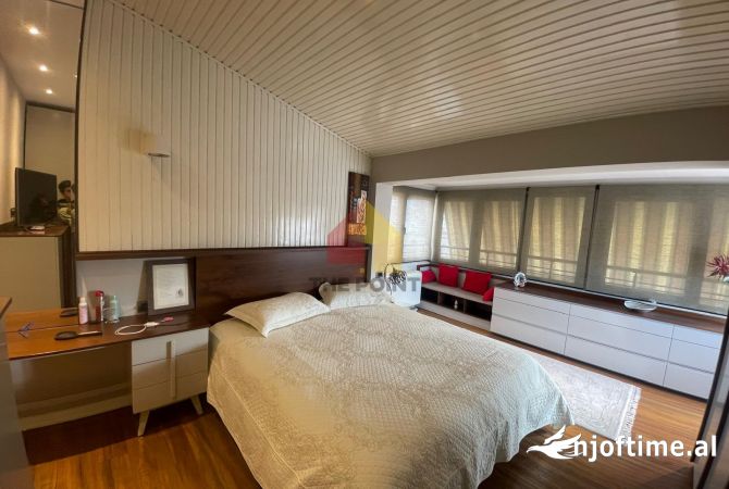 Shtepi me qera 3+1 ne Tirane - 2,500 Euro