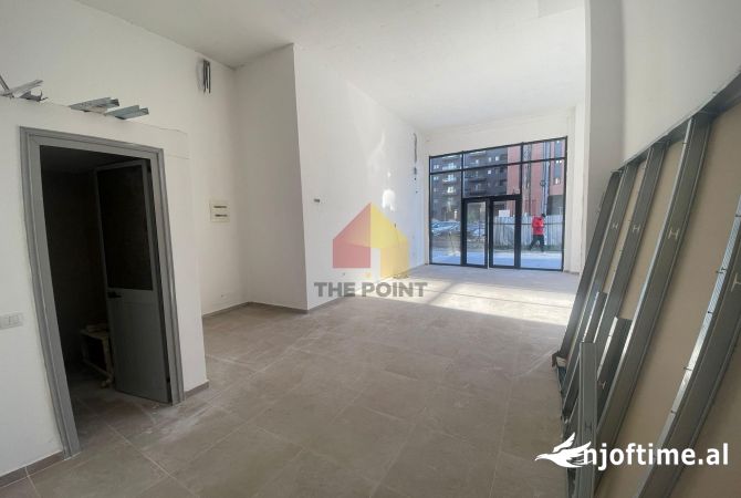 Ambient biznesi me qera 1+1 ne Tirane - 1,600 Euro