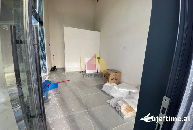 Ambient biznesi me qera 1+1 ne Tirane - 350 Euro