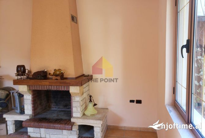 Shtepi me qera 3+1 ne Tirane - 2,500 Euro