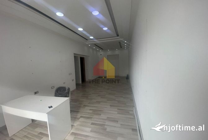 Ambient biznesi me qera 1+1 ne Tirane - 1,000 Euro