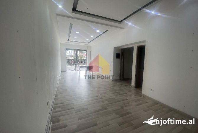 Ambient biznesi me qera 1+1 ne Tirane - 1,000 Euro