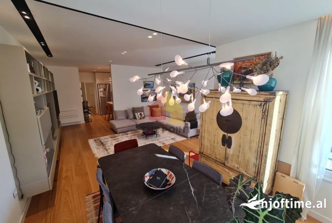 Shtepi me qera 3+1 ne Tirane - 3,000 Euro