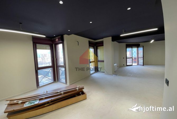 Ambient biznesi me qera 3+1 ne Tirane - 2,000 Euro