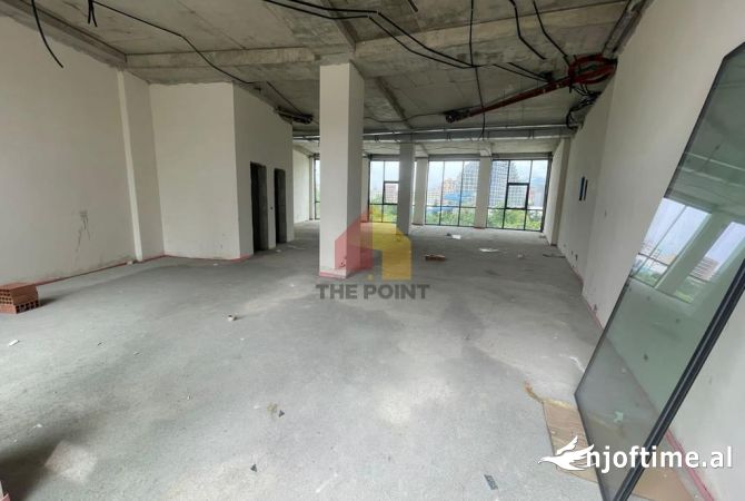 Ambient biznesi me qera 1+1 ne Tirane - 4,000 Euro