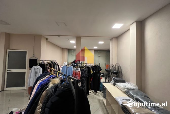 Ambient biznesi me qera 1+1 ne Tirane - 3,000 Euro