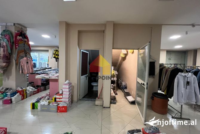 Ambient komercial per Qira ne Laprake – 165 m2