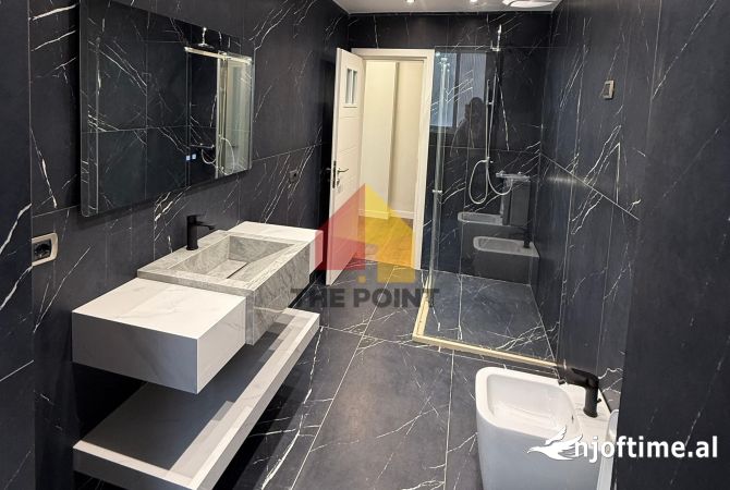 Ambient Komercial me Qira, 126m2, ne Zemer te Bllokut