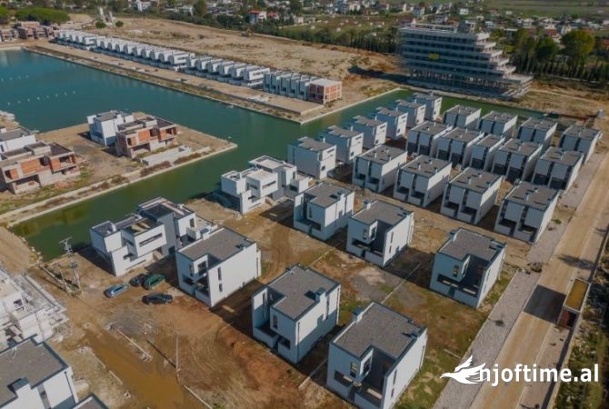 Shtepi ne shitje 1+1 ne Durres - 143,000 Euro