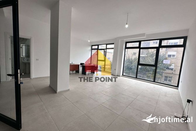 Ambient biznesi ne shitje 1+1 ne Tirane - 120,000 Euro