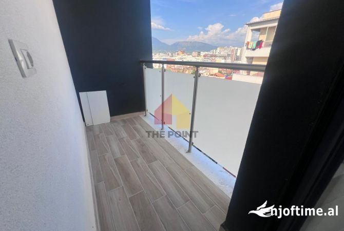 Shtepi me qera Apartament ne Tirane, 1+1, Mobilimi E mobiluar, Pagesa 550  Euro.