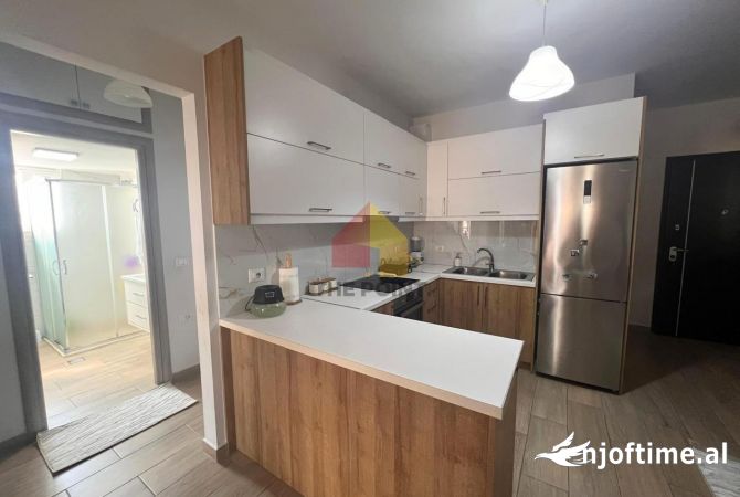 Shtepi ne shitje Apartament ne Sarande, 2+1, Mobilimi E mobiluar, Pagesa 190,000  Euro.