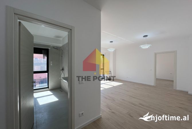 Zyre Moderne me Qira, 67m2, ndertim i ri, Rruga Myslym Shyri