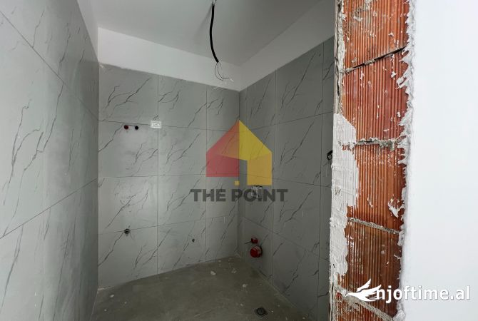 Ambient biznesi me qera 1+1 ne Tirane - 750 Euro